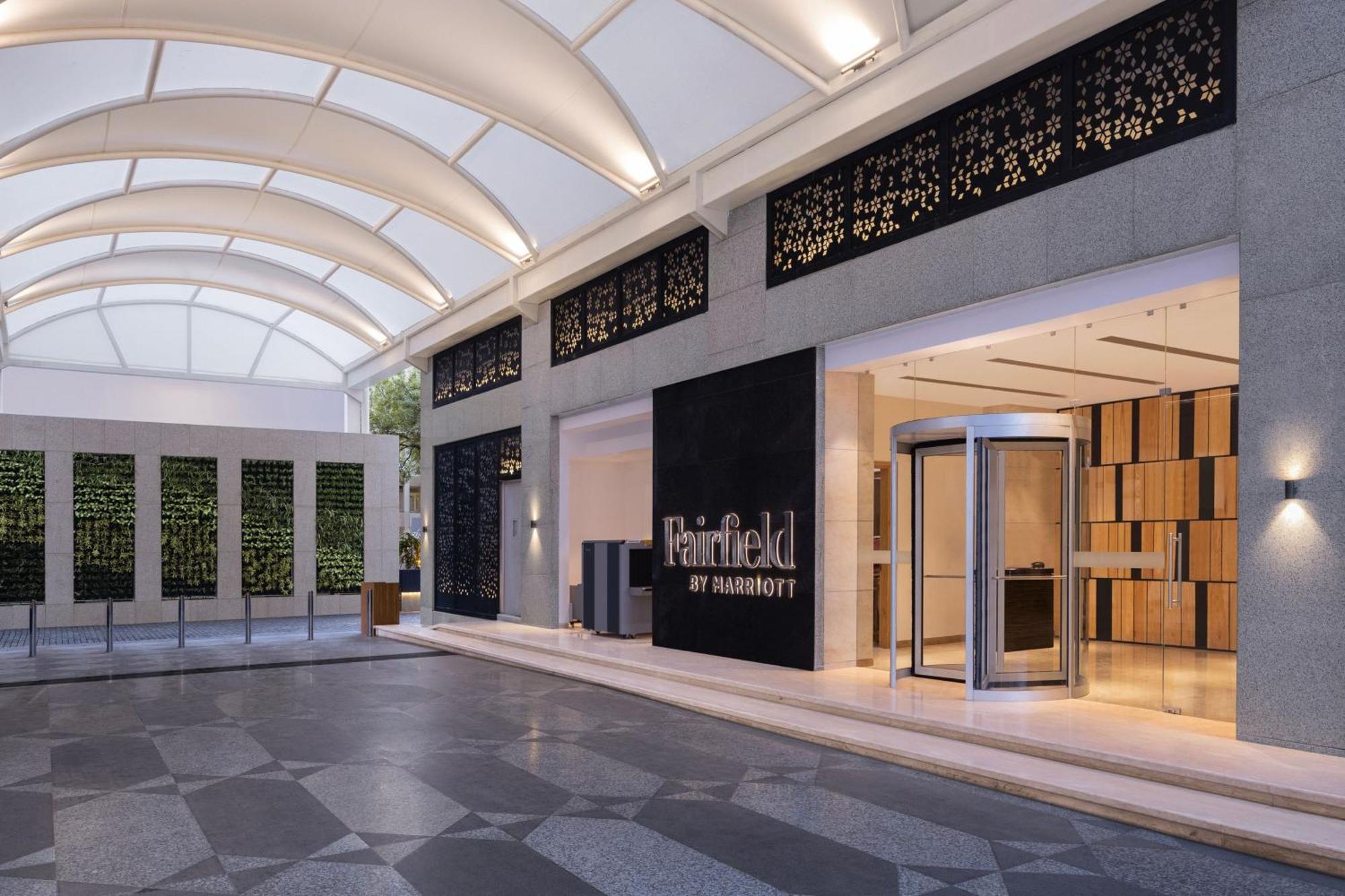 فندق Fairfield By Marriott Agra آغْرا المظهر الخارجي الصورة